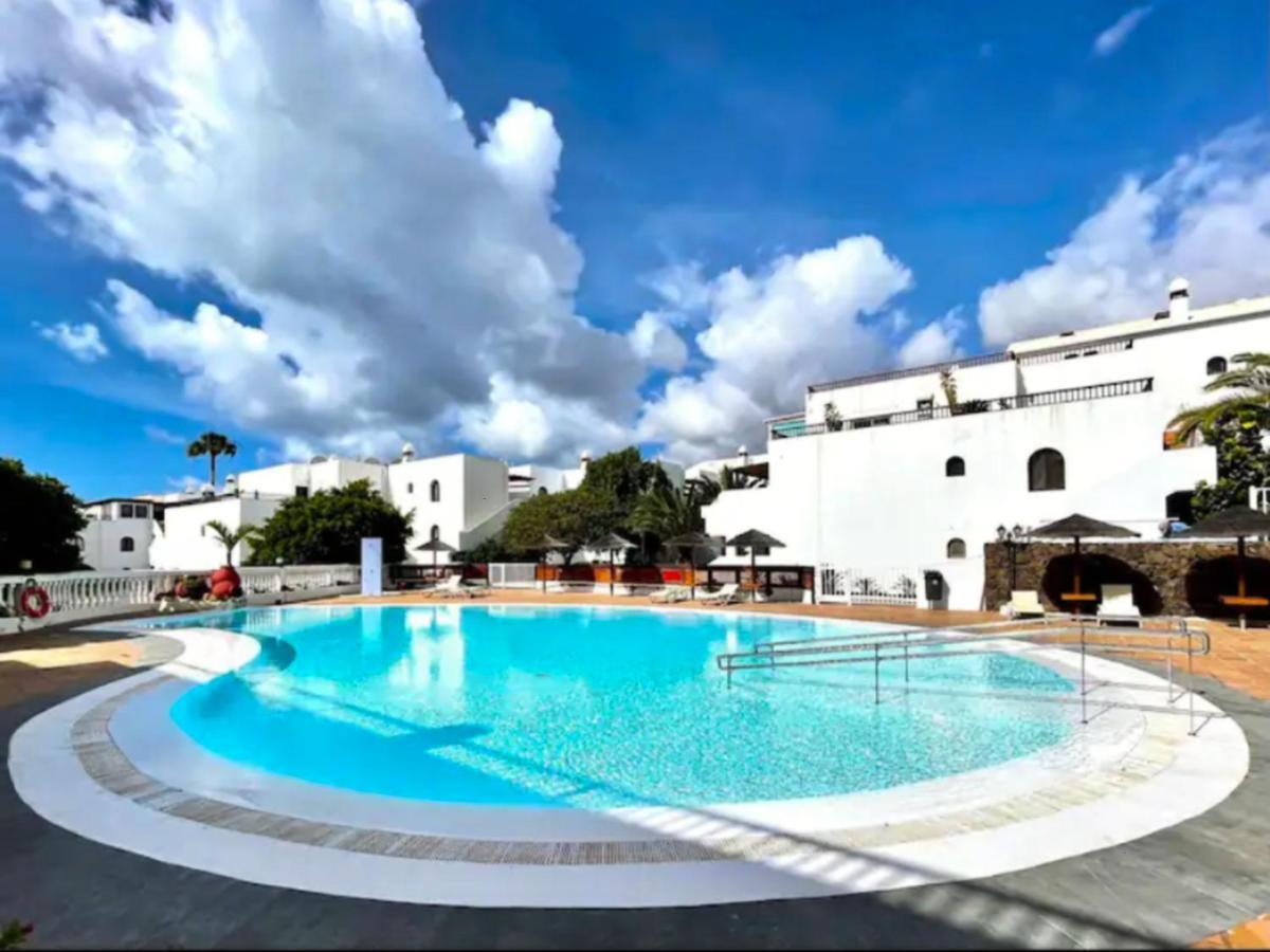 New Pools Wonderful Views Ac Apartment Коста Тегисе Екстериор снимка
